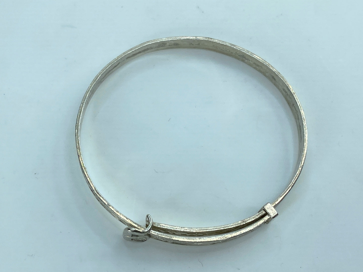 Art Deco Sterling Silver 4.5mm Floral expandable children bangle 5" 6.1g JR830