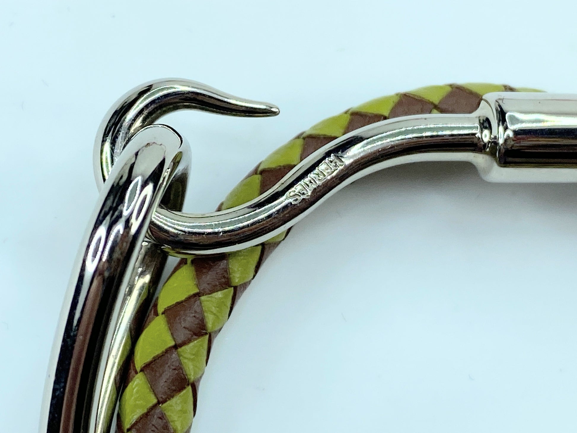 Hermes Exquisite Unisex Jumbo two-tone green leather double wrap bracelet GS378