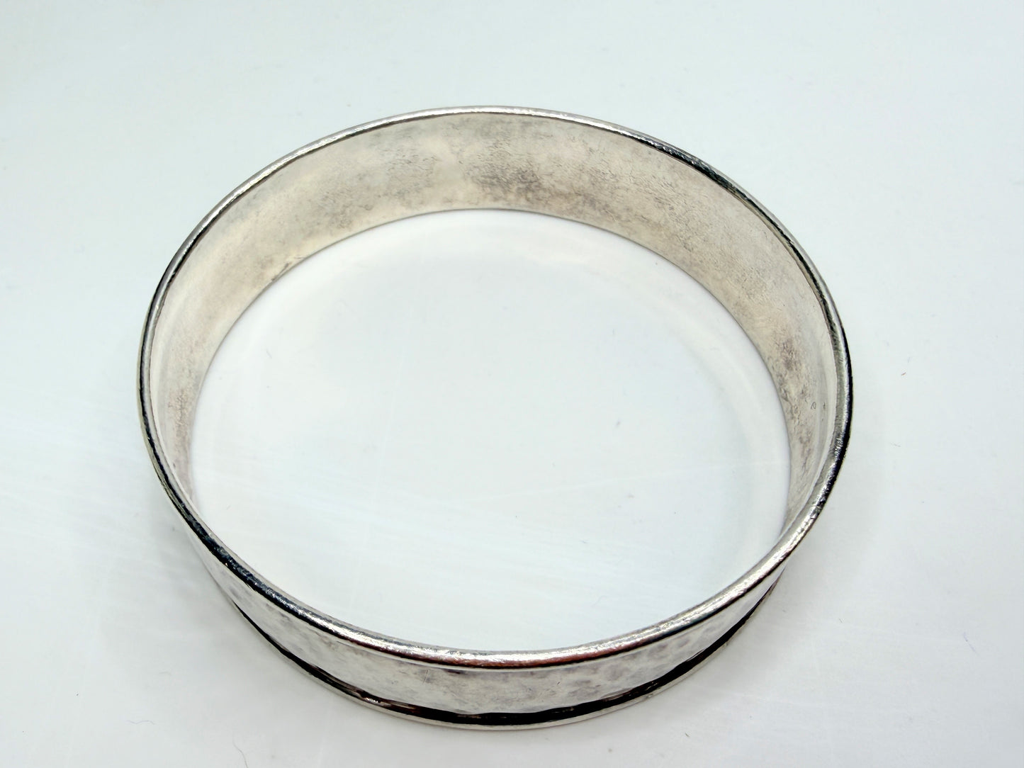 Vintage Ippolita Hammered Convex Sterling stackable Bangle Wide Style JR1322