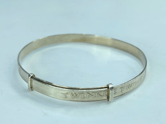 Sterling children bangle "Twinkle Twinkle Little Star, How.." carved 4" JR836