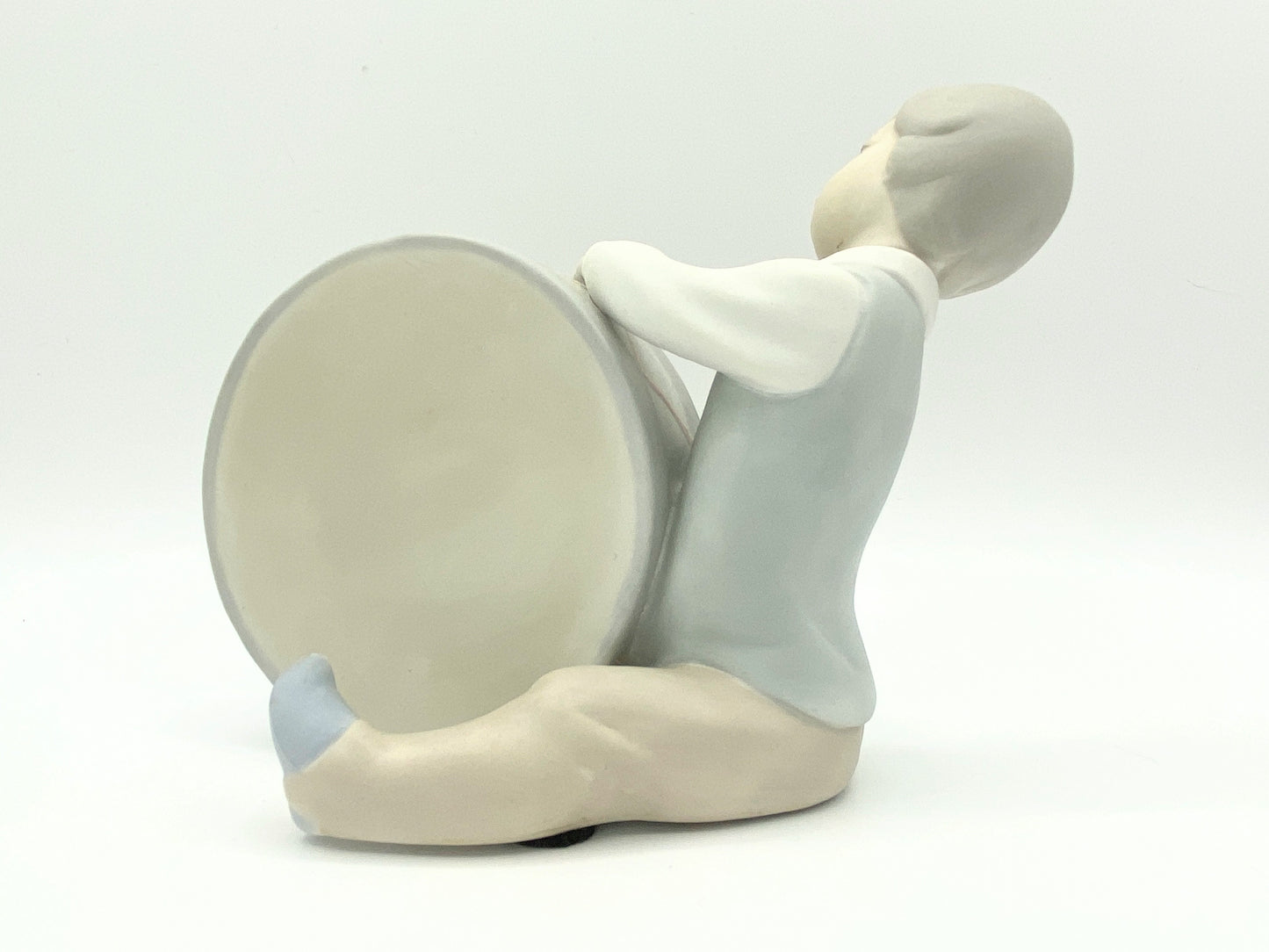 Lladro Boy with Drum figurine satin finish Mint condition #4616