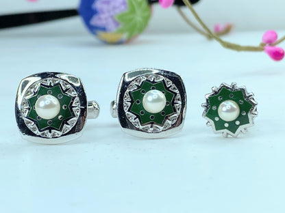 Rare MIKIMOTO 5mm Akoya cultured Pearl Sterling Cuff & Tag Green enamel GS380