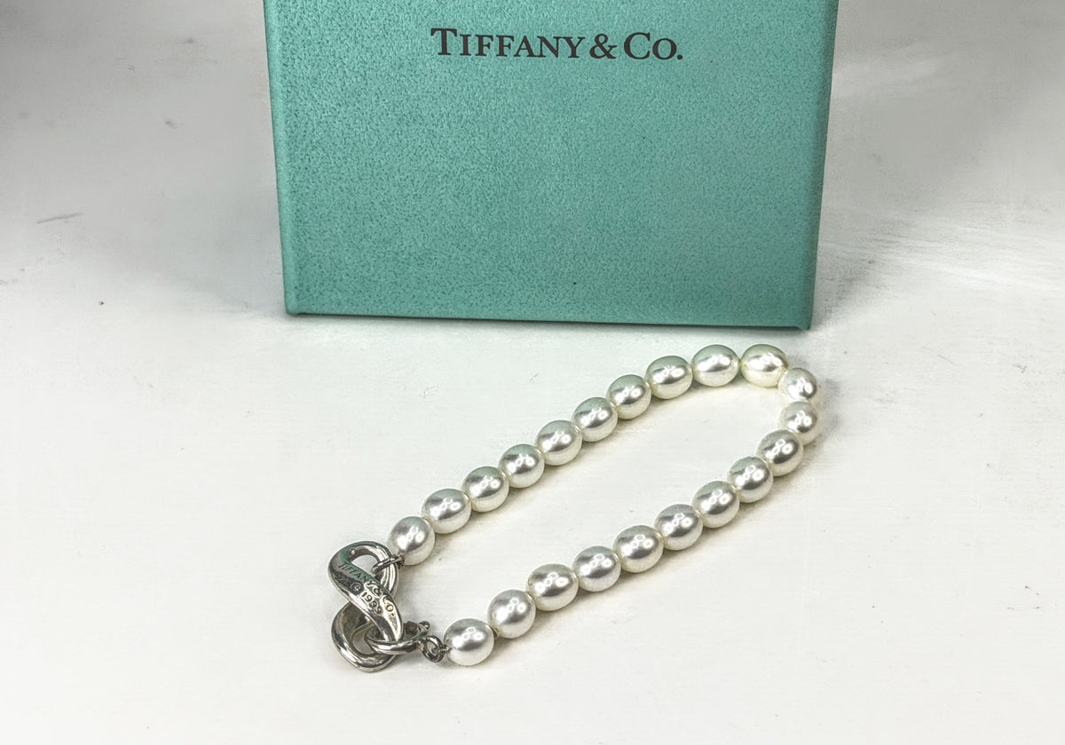 Vintage Tiffany & Co. Sterling Silver Cultured Pearl Infinity Bracelet JR2053