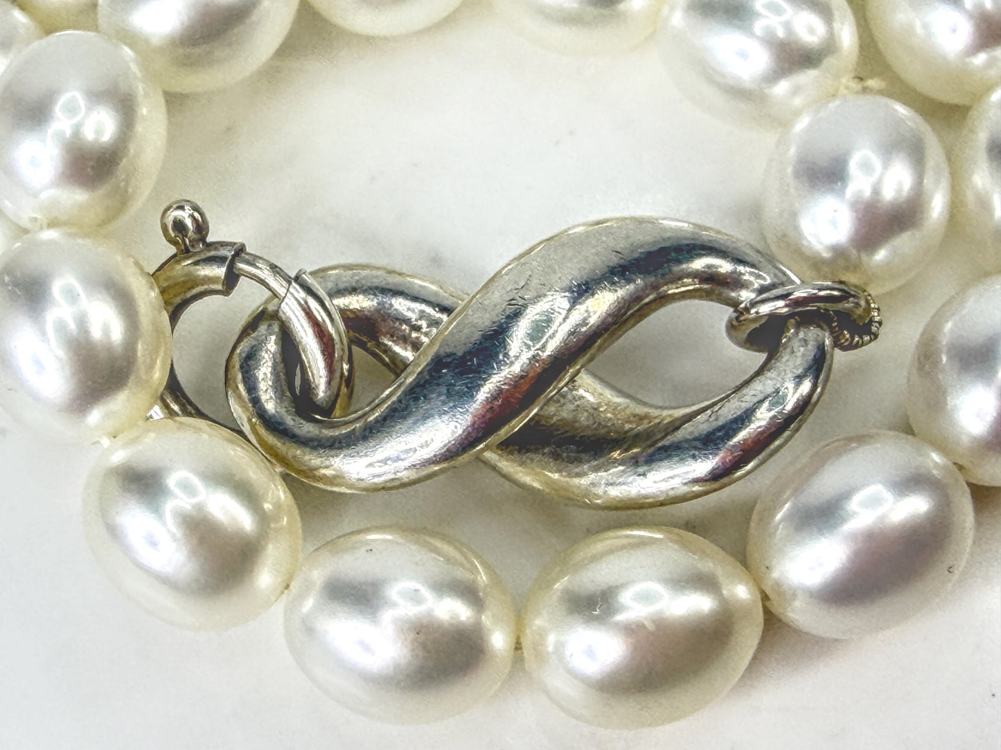 Vintage Tiffany & Co. Sterling Silver Cultured Pearl Infinity Bracelet JR2053