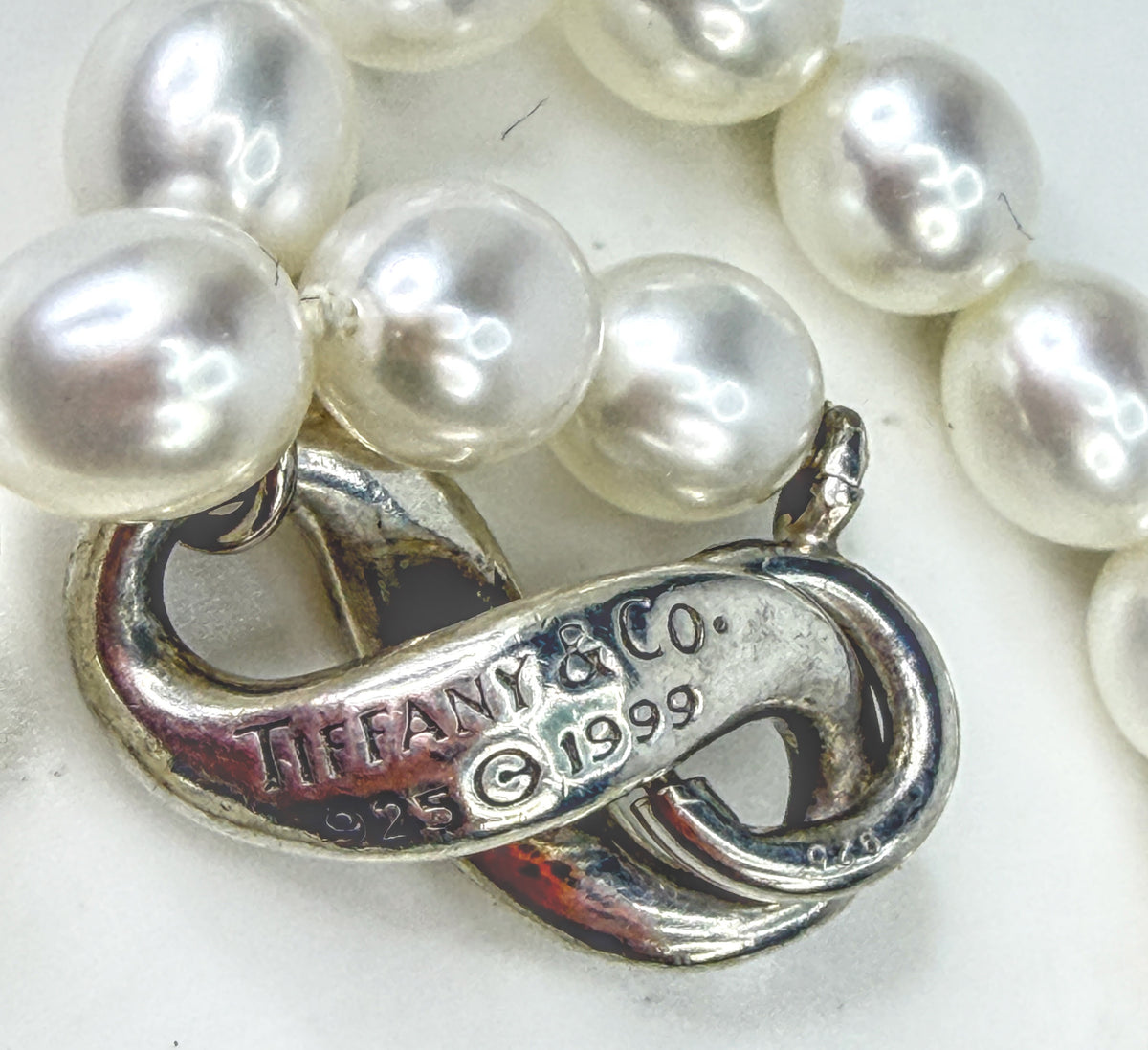 Vintage Tiffany & Co. Sterling Silver Cultured Pearl Infinity Bracelet JR2053