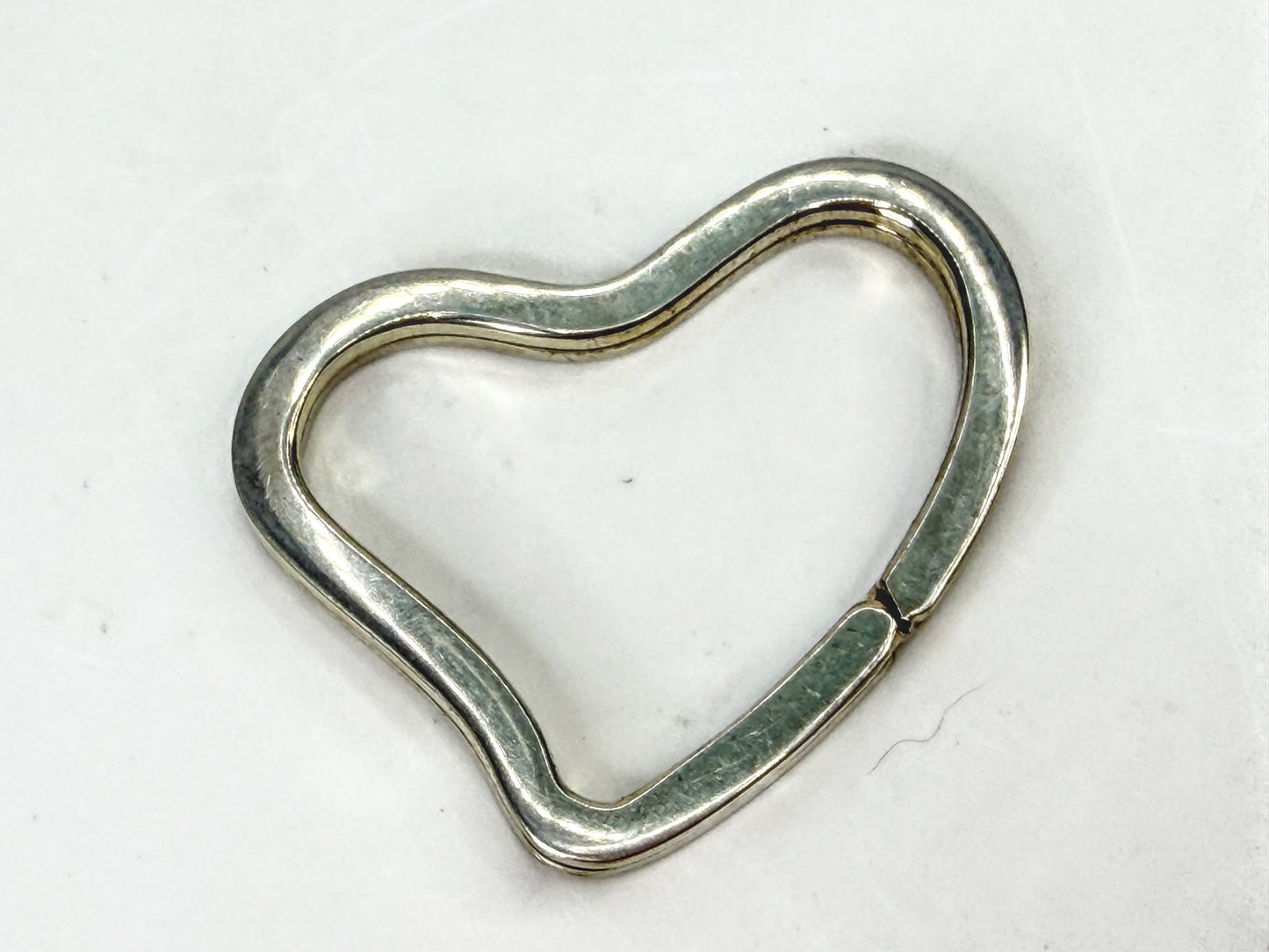 Vintage Tiffany & Co. Elsa Peretti Sterling Silver Heart Key Ring 1.5" SS497