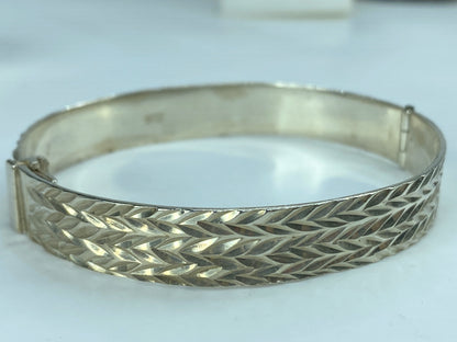 Sturdy Sterling silver 10mm Braided Design hindged Bangle Bracelet 7" 21g JR838