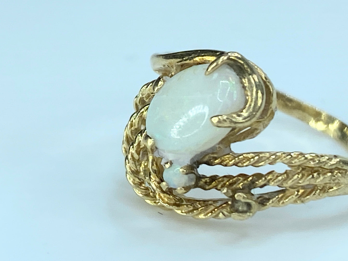 14K yellow gold Oval Opal cabochons rope link ring s6.5 2.8g JR9121