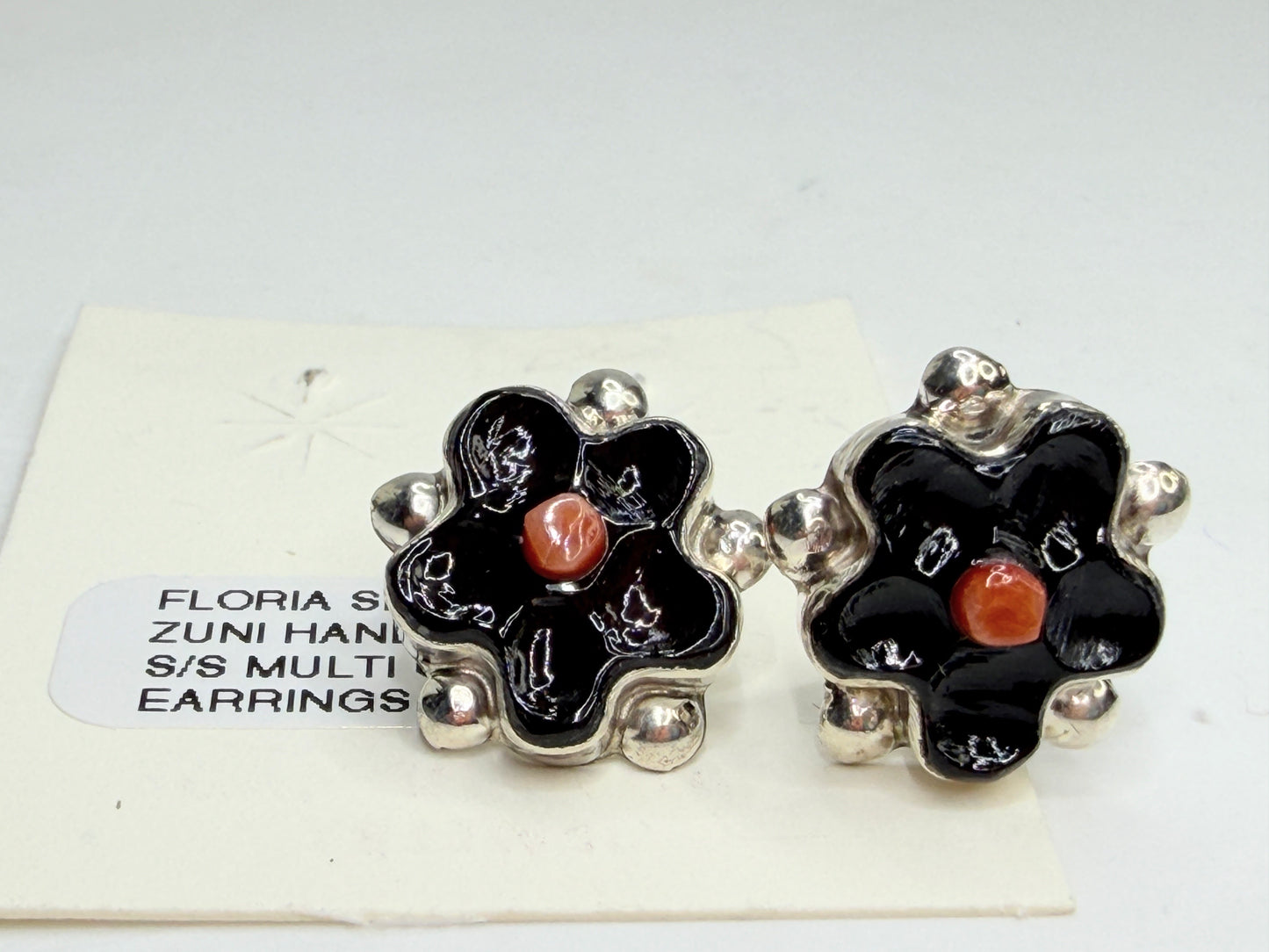 Zuni Floria Shebala Sterling Enamel Floral Coral new Stud Earrings JR1335