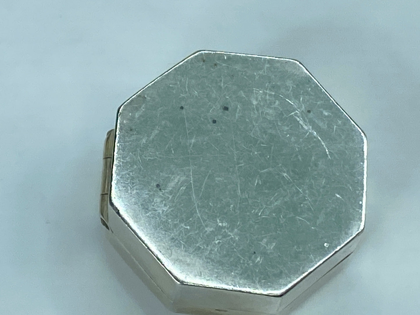 Plain Hexagonal Pill Box 925 Sterling Silver English Hallmarks 13/8" 14g SS89