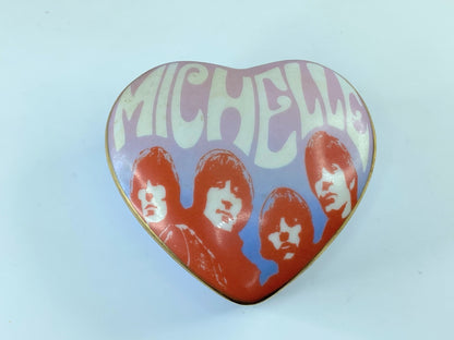 Franklin Mint Beatles plays Michelle Song Heart Shaped Porcelain Music Box A204