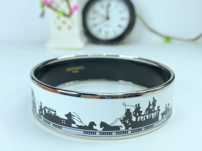 Hermes Enamel Bangle Bracelet Wide 65 GM Horse Carriage Black/white 2007 GS562