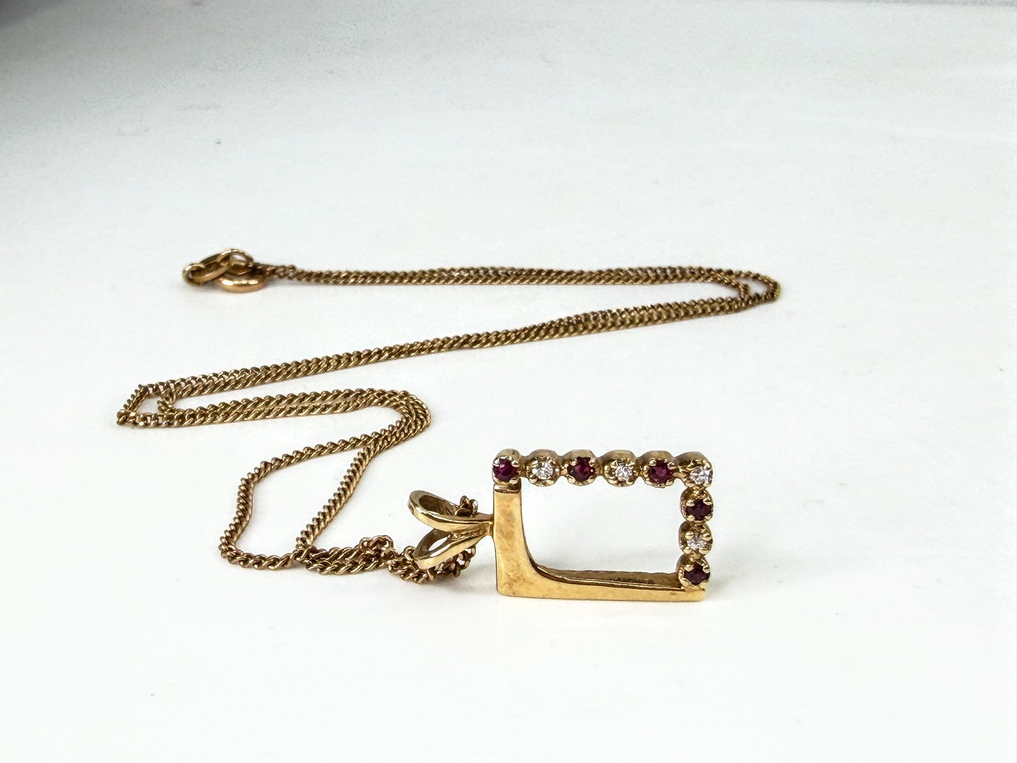 Vintage 14K Gold Ruby Diamond Open Rectangle Pendant Necklace 3.5g; 15.5" JR2068