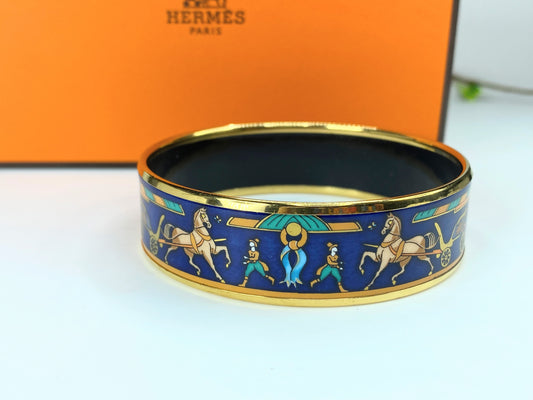 Hermès Horse and Carriage Equestrian 18mm Wide Enamel Bangle 7.5" GS563