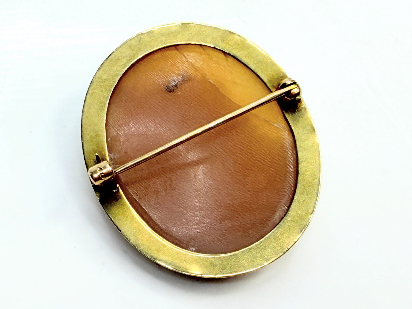 Antique 14K Gold Hand Carved Shell Cameo Brooch Pendant 19th C JR1342