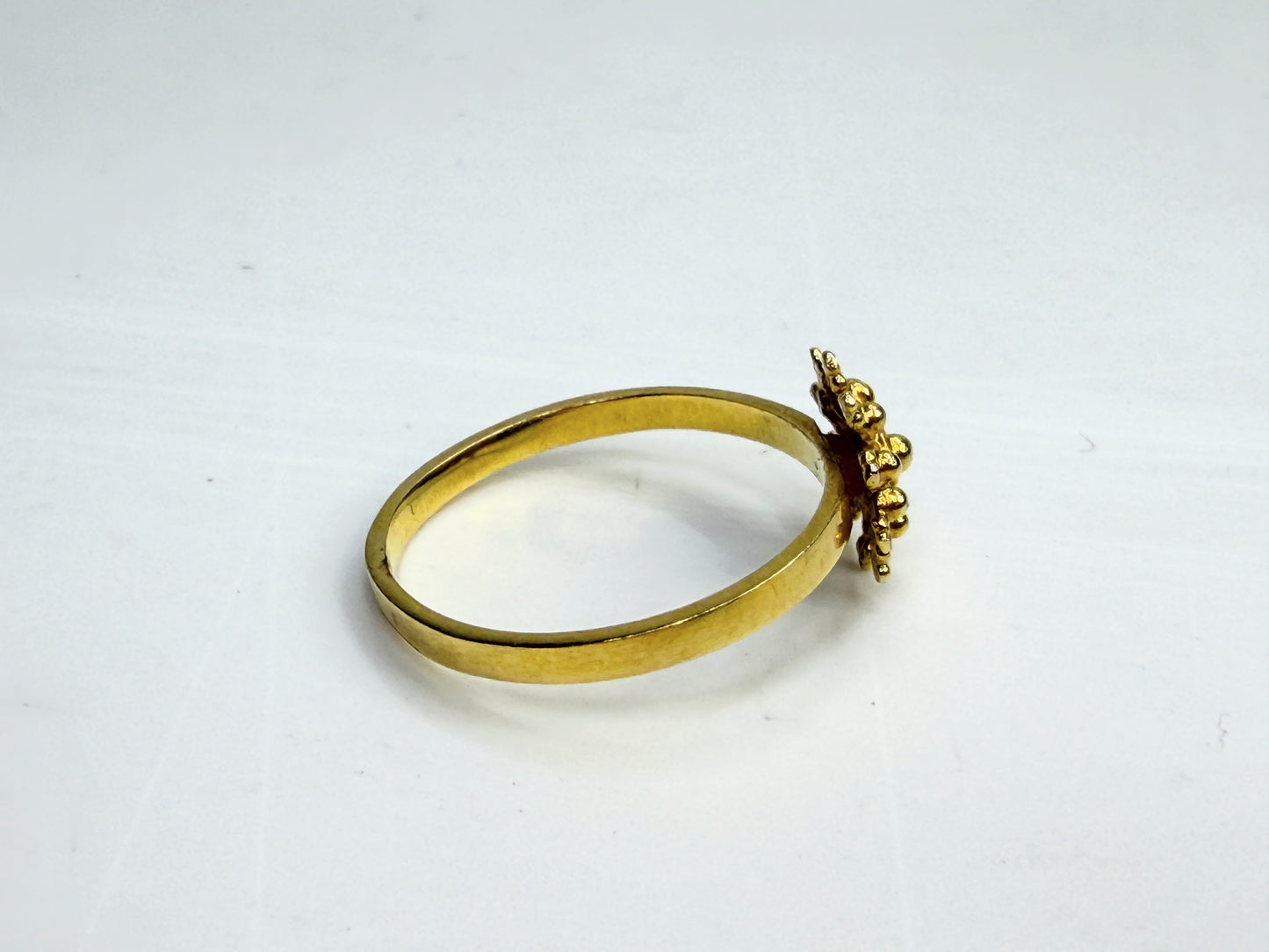 Ornate 10K Gold Granulation Starburst Ring Size 7.5 JR1347