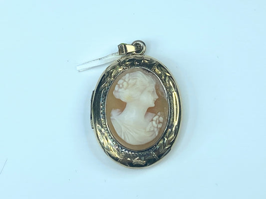 c1940 Hand carved Shell Cameo 14K gold Locket Pendant