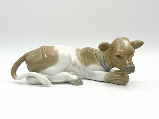 Cow 1004680 - Lladro Porcelain Figurine 7.0" Mint condition A199