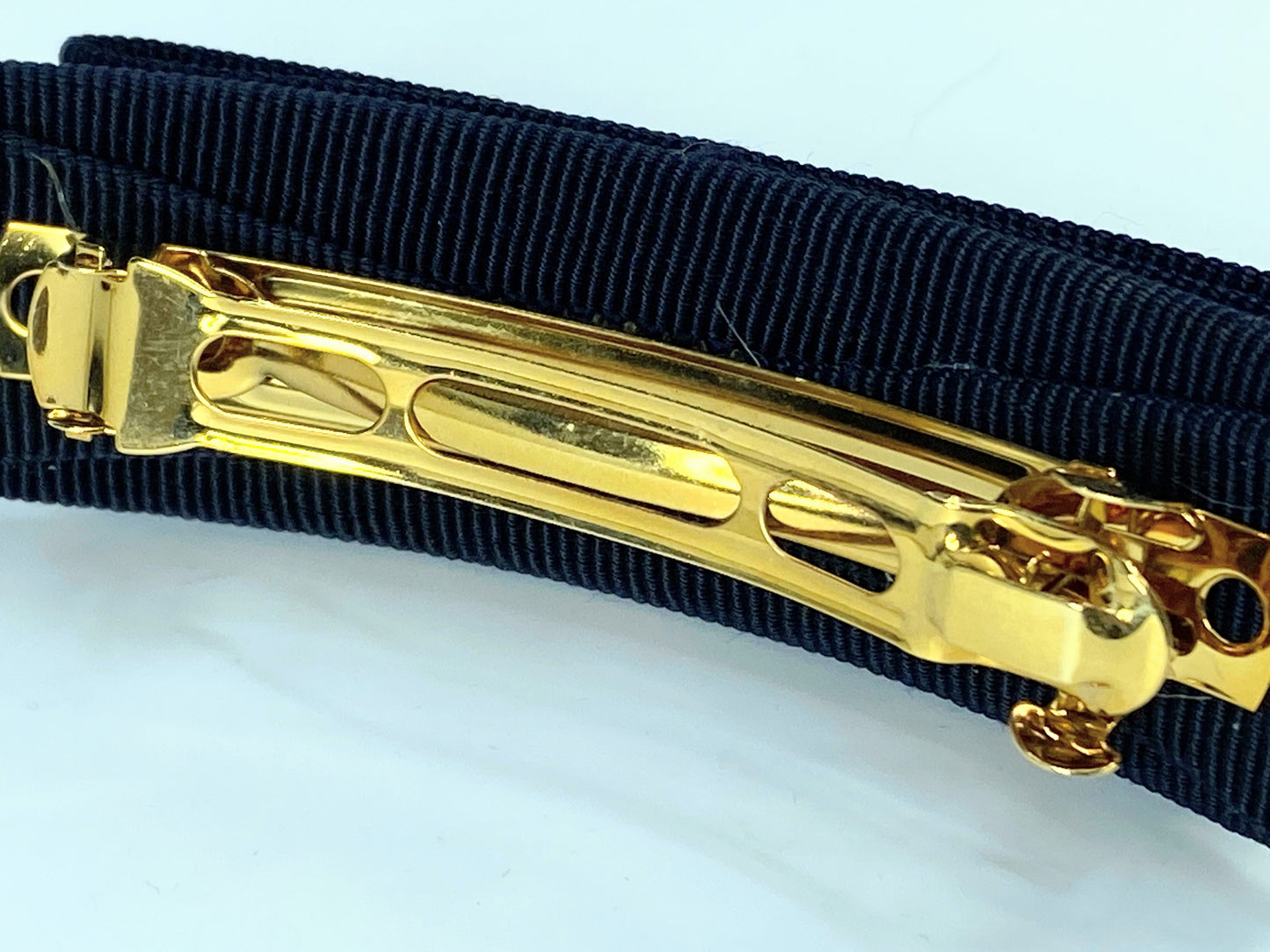 Salvatore Ferragamo Valletta Black Gold-tone Pearl White Gancini hair clip GS579