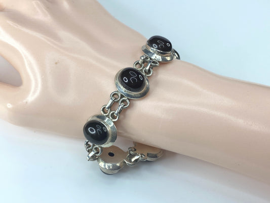 Sterling Silver Oval Dark Garnet Cabochon Toggle clasp bracelet