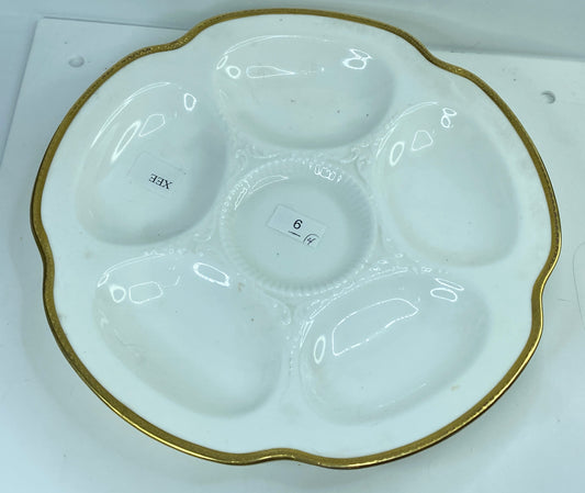 England Wedgwood Art Deco bone China Embossed & gold gilt oyster plate 9" A324