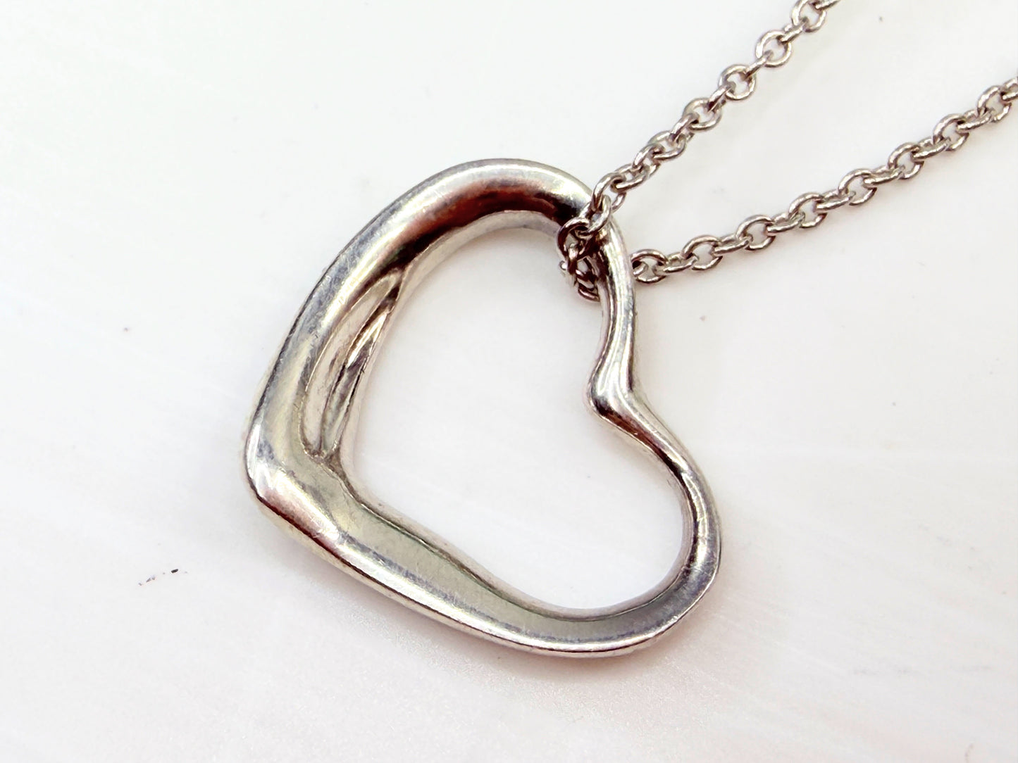 Vintage Tiffany & Co. Elsa Peretti Open Heart Necklace sterling 16in JR1360