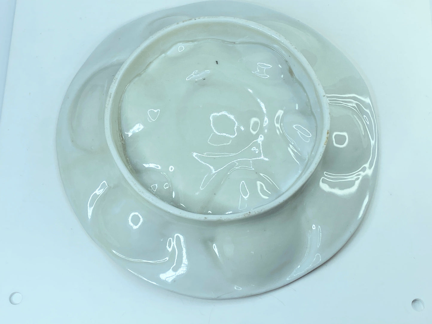 Antique earthenware lavender oyster plate, France, late 19th century 8.5" A326