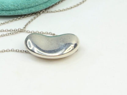 Tiffany & Co. Vintage Elsa Peretti Sterling large Bean Pendant 16" 8.0g JR1362