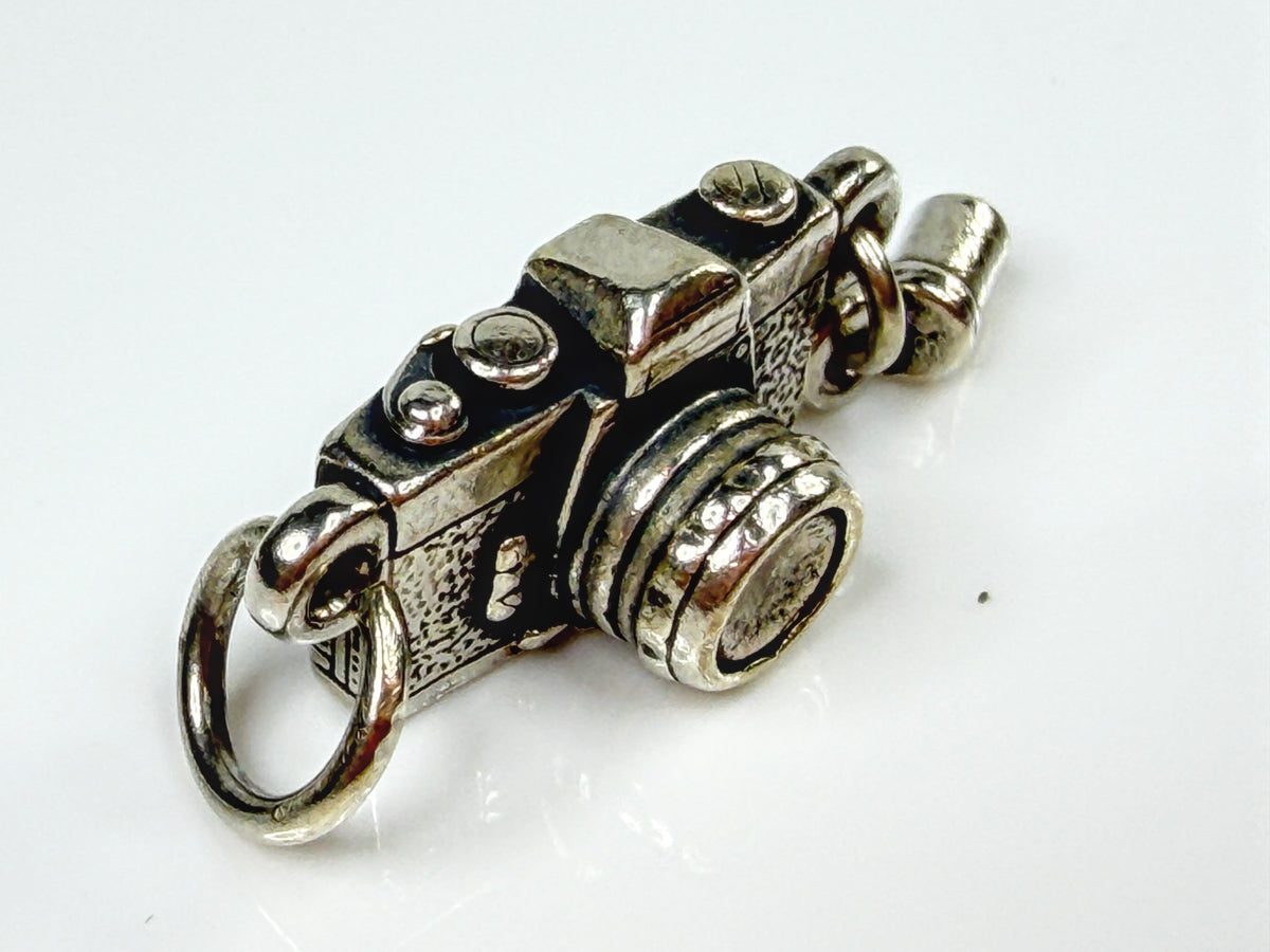 James Avery Sterling Silver 3D 35mm Camera Charm Photography Jewelry JR2128