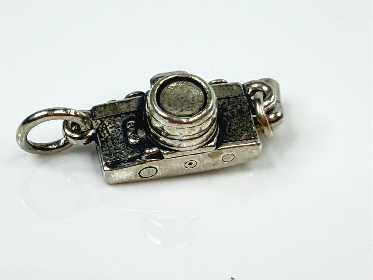 James Avery Sterling Silver 3D 35mm Camera Charm Photography Jewelry JR2128