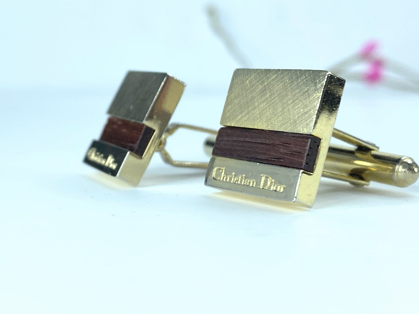 Christian Dior Enamel satin polish finish cufflink GS72