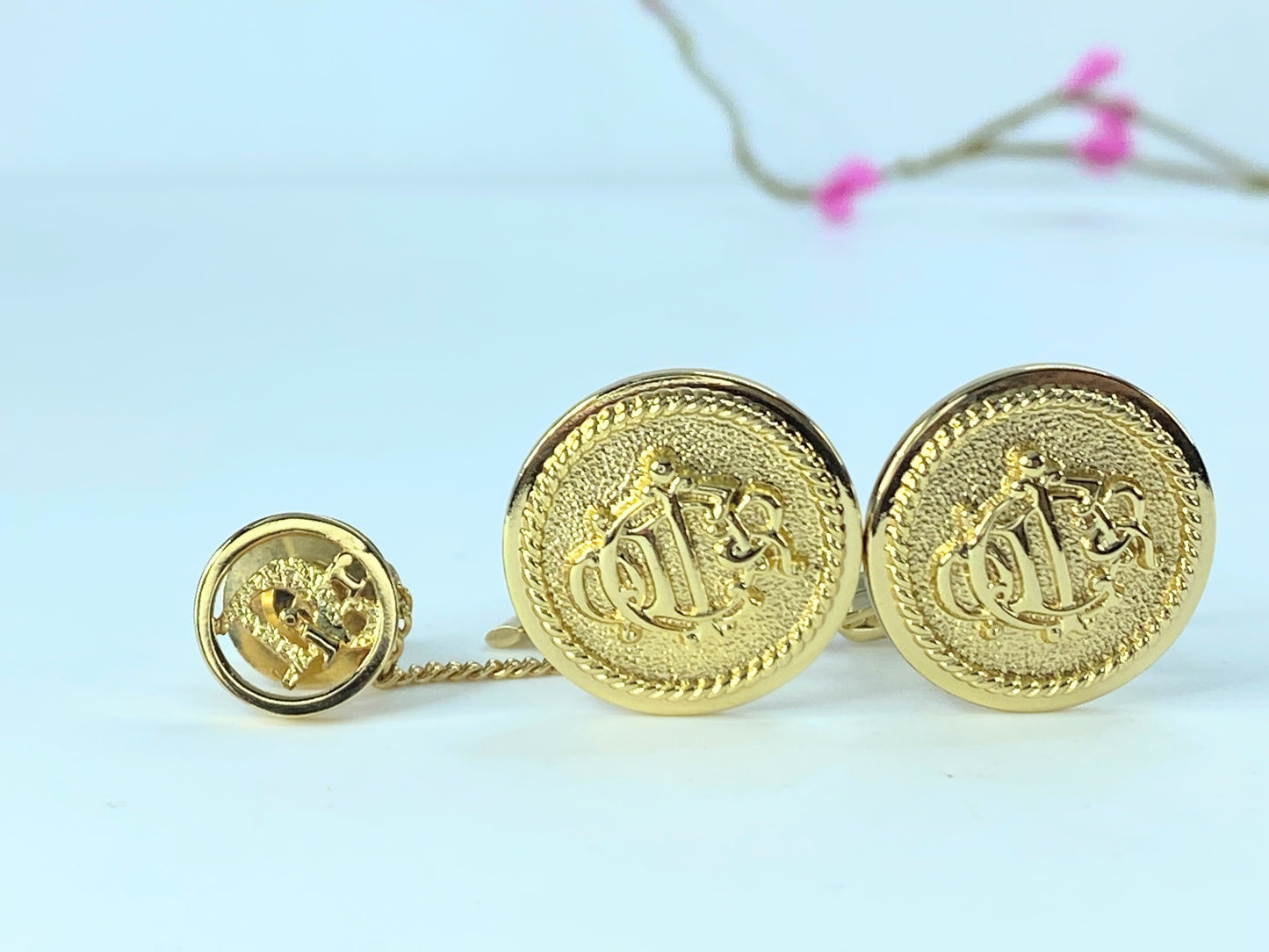 Christian Dior 1980s Insignia Initial Monogram Logo Circle Cufflinks Tie tag GS75