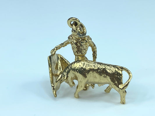 Matador with la Muleta bullfighting 3D in 9K charm pendant