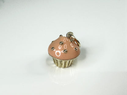 Tiffany & Co. Retired Pink Enamel Sterling Silver Cupcake Charm Pouch JR2150