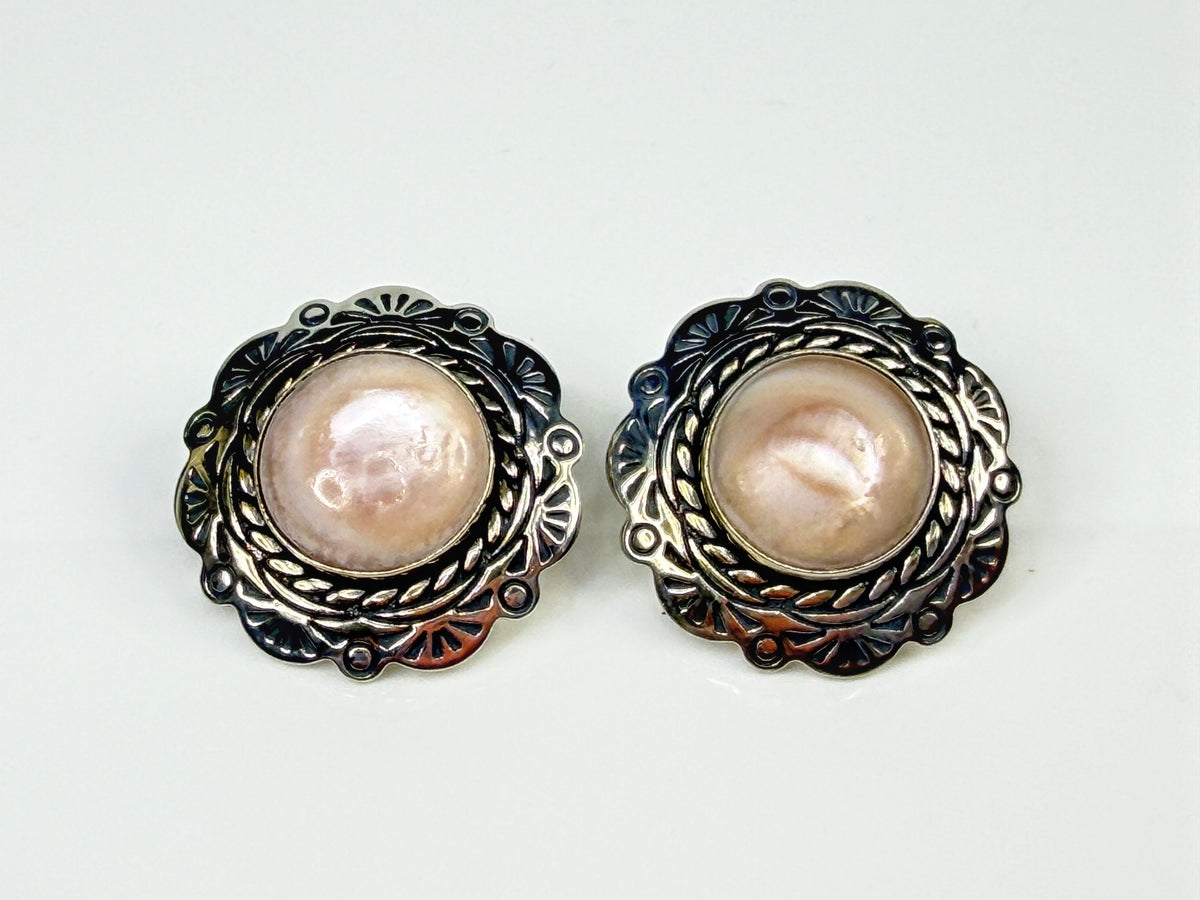 1940s Coro Sterling Silver Mother of Pearl Clip-On Earrings JR2152