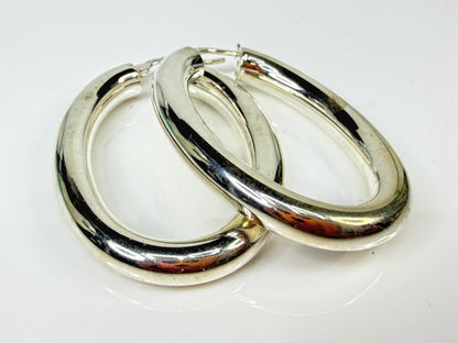 Vintage Milor Italy Tested Sterling Silver Oval Tube Hoop Earrings JR2153