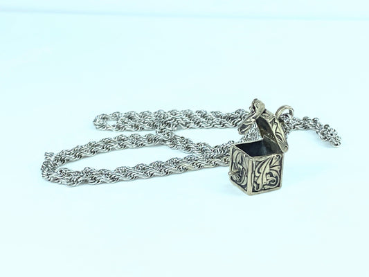 Sterling Silver 925 hinged Prayer box rope link necklace 25.9g 31.0" JR9685