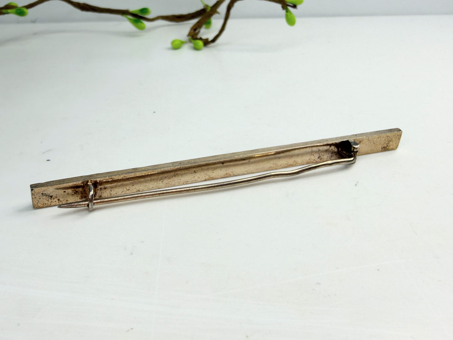 Victorian 5.3mm Coral Cabochon Sterling Silver Bar Brooch JR1390