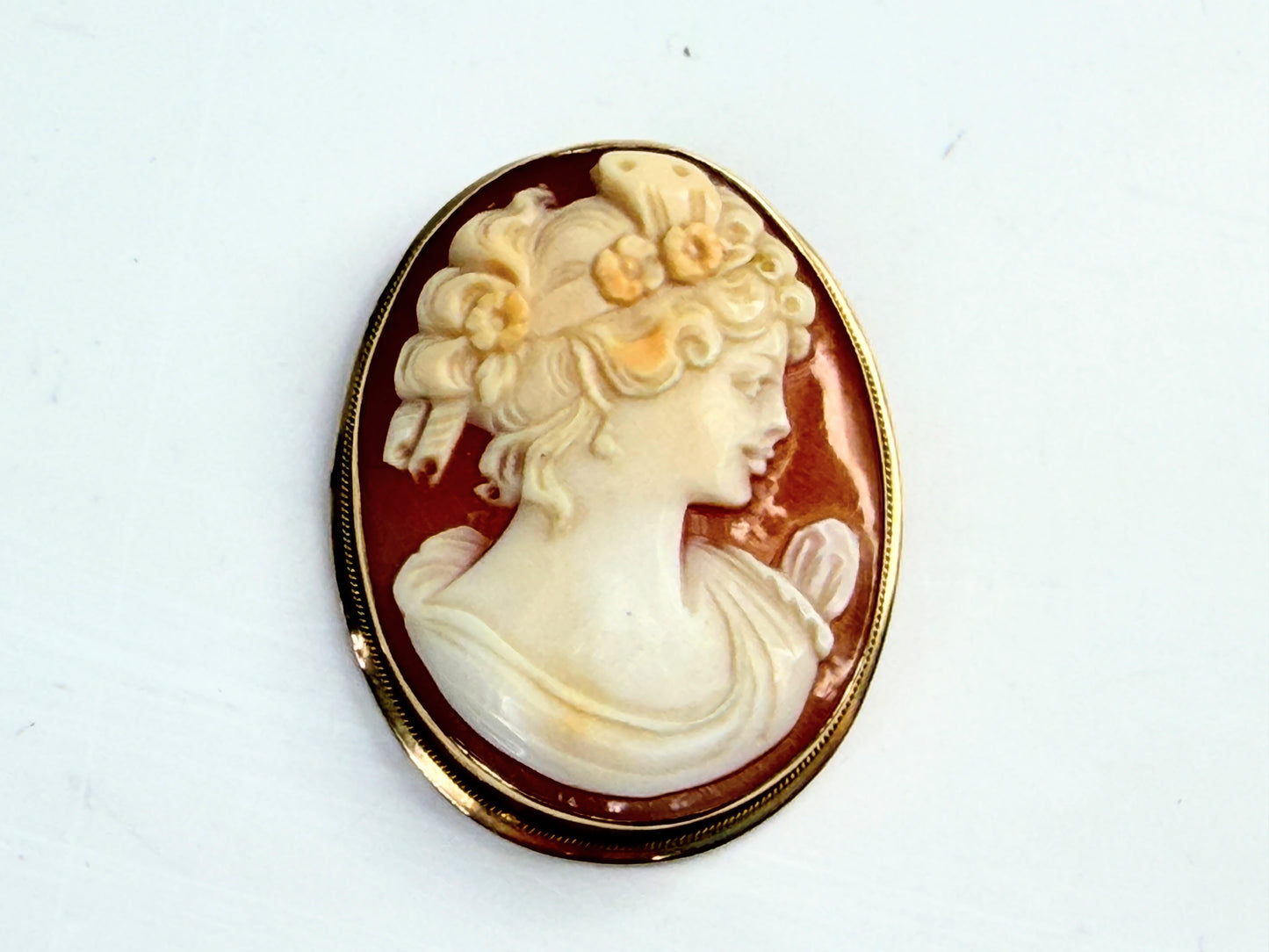 Antique 14K Gold Carved Shell Cameo Brooch Pendant 1 9/16" JR1398