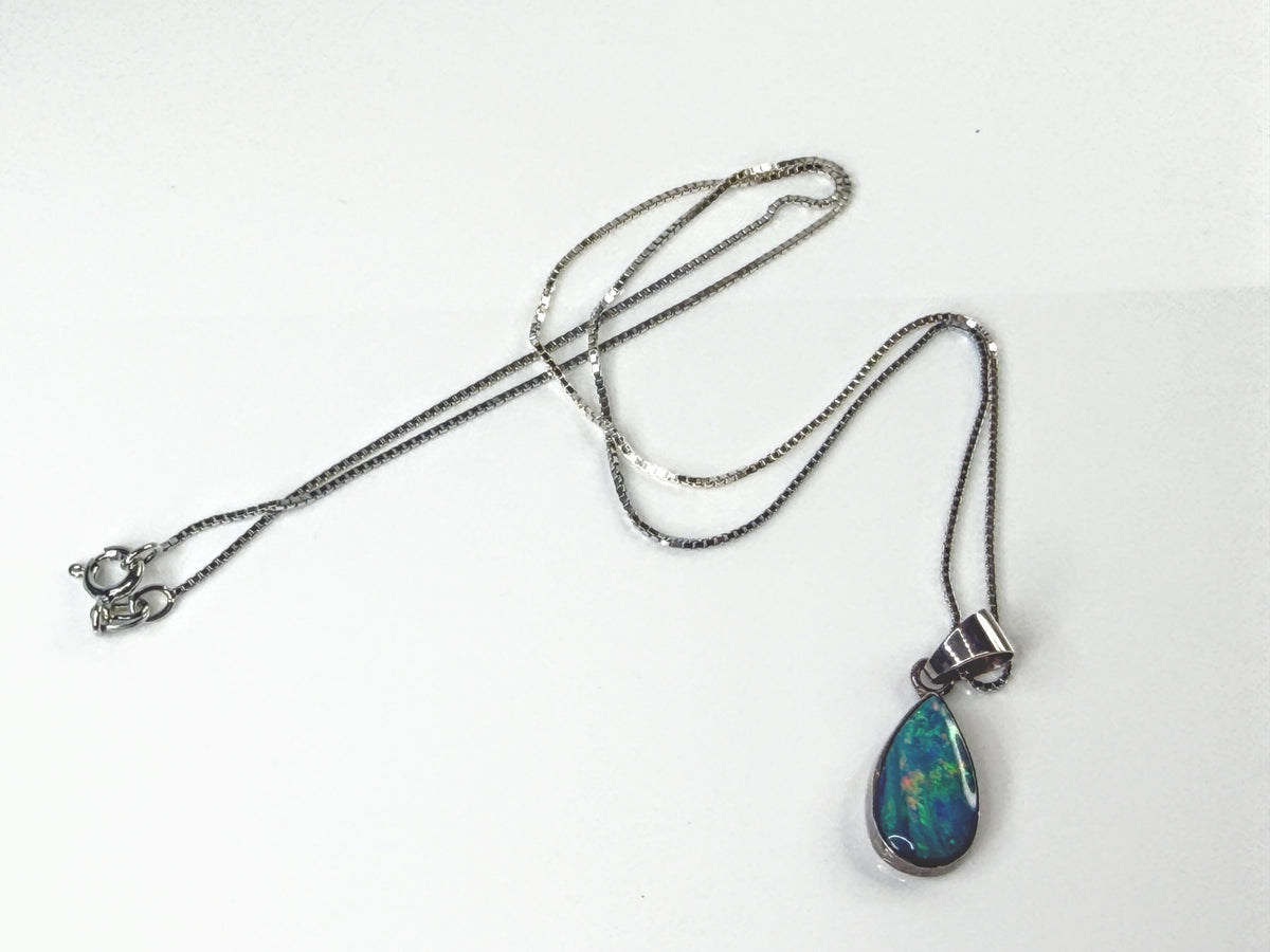 Sterling Australian Black Fire Opal Pendant Box Chain Necklace 17.5" 3.1g JR2175