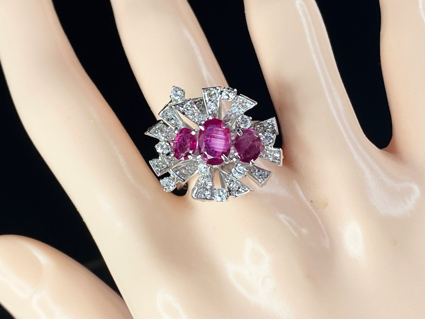 Appraised 5,195 14K gold 2.0ct Ruby 1.0ct G/Si Diamond ring