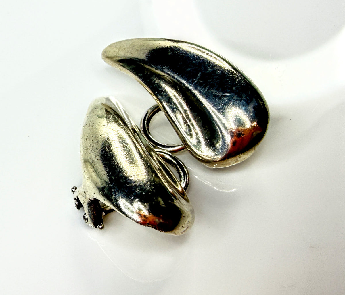 Tiffany & Co Elsa Peretti Sterling Teardrop Clip Earrings Pouch 5.5g JR2177