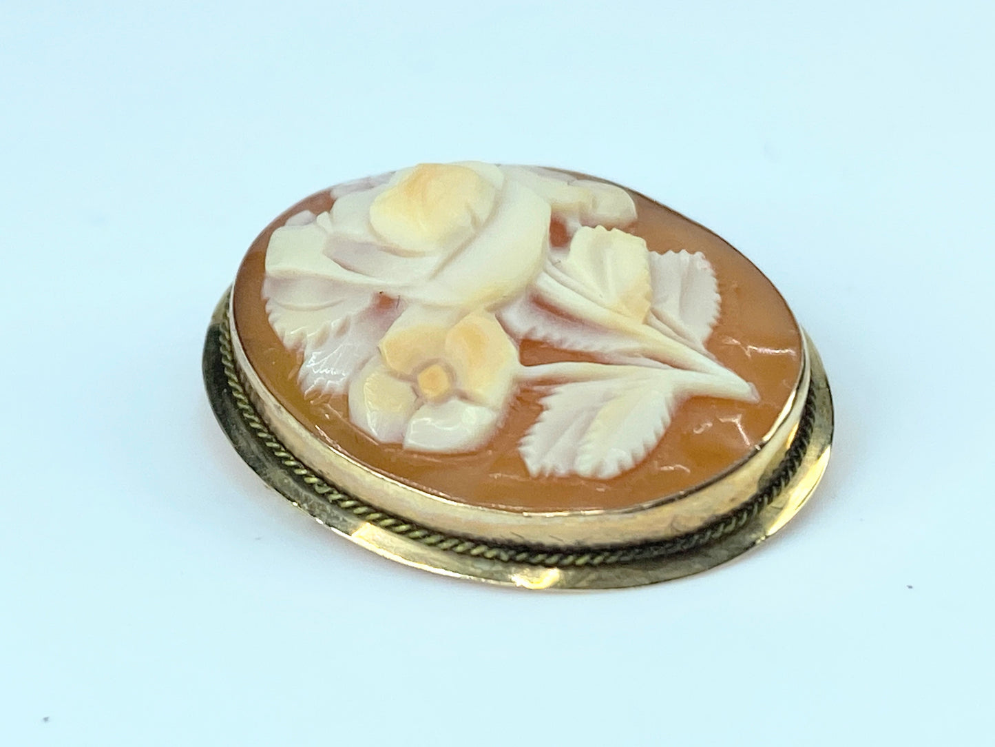 Edwardian 14K Yellow Frame Shell Cameo Carved Flower Bouquet brooch 3.4g JR96782 14K yellow gold Carved Flower Bouquet shell Cameo brooch 3.4g JR9682