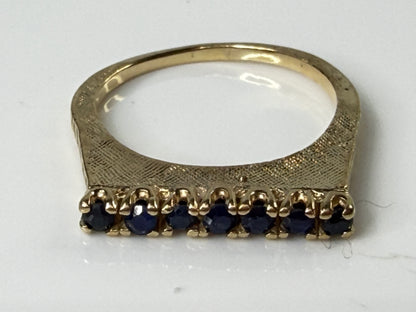 Vintage 14K Yellow 7-Stone Blue Sapphire Bar textured Ring s8 3.5gJR2178