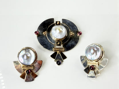Renown Arlene Siwek Sterling 14K Mabe Pearl Ruby Amethyst Brooch Earrings JR2181