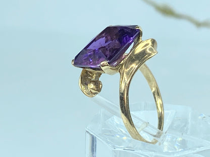 10k yellow gold Synthetic Purple Sapphire statement ring 3.6g JR9691