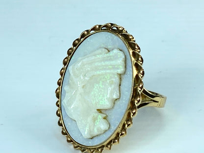 Hand carved Mintabie Opal Cameo twisted border 14K gold ring 12.5g s8 JR9692