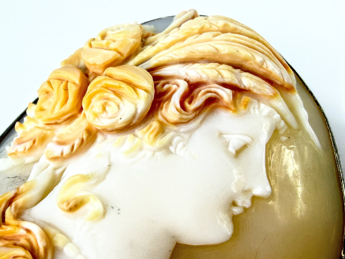 Antique 14K White Gold Large Hand Carved Shell Cameo Brooch Pendant 25.5g JR2186