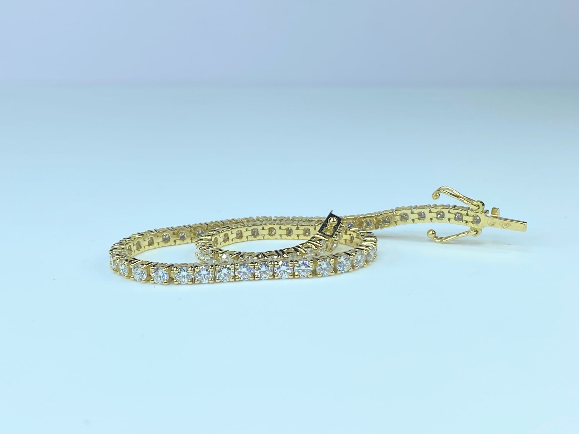 4.45ct G/VS round brilliant Diamond tennis bracelet in 18K yellow gold