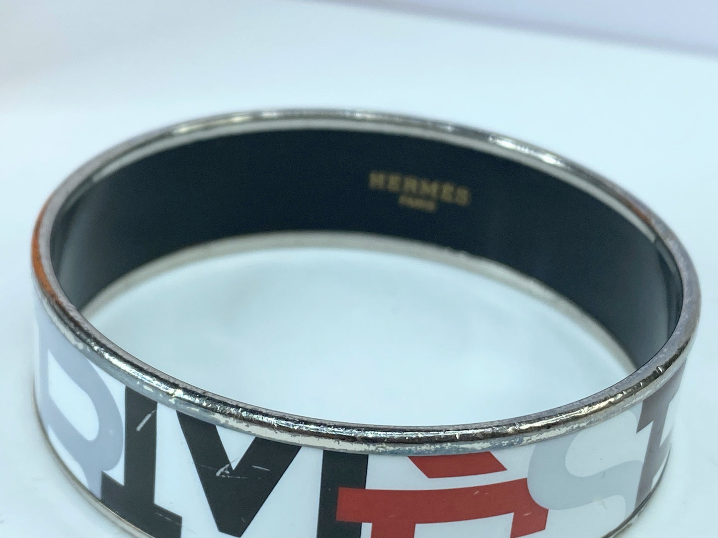 Hermes Bracelet Hermes wide 'Capitales' printed 18mm enamel bangle 7" GS583